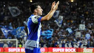 Herrera celebra su gol con el Porto