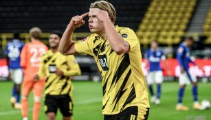 Erling Haaland reacciona en partido con el Borussia Dortmund