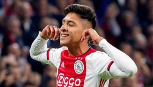 Edson Álvarez celebra un gol con el Ajax 