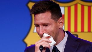 Messi llorando en la conferencia 