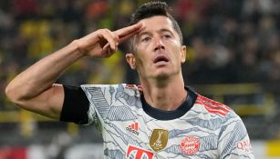 Robert Lewandowski reacciona durante partido con el Bayern Munich