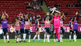 Jugadores de Chivas tras la victoria vs Mazatlán 