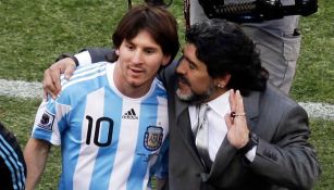 Messi y Maradona, los dos futbolistas más importantes de Argentina