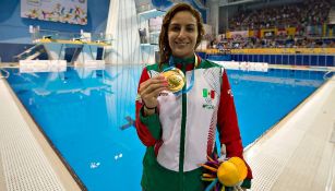 Paola Espinosa con medalla de Juegos Panamericanos Toronto 2015