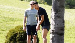 Ronaldo practicando golf 