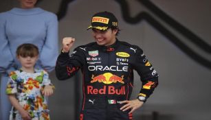 Sergio Pérez festejando tras el Gran Premio de Mónaco