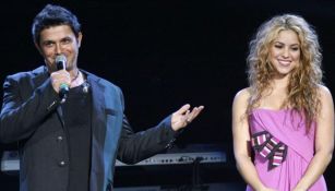 Alejandro Sanz en un concierto con Shakira