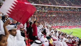 Afición qatarí disfrutando de un partido