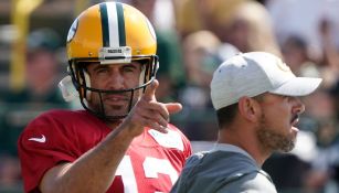 Aaron Rodgers en pretemporada con Packers