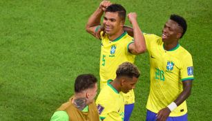 Casemiro y Vinícius Jr. celebran gol con Brasil vs Suiza
