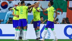 Jugadores de Brasil en festejo de gol