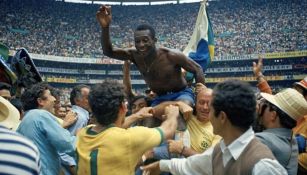 O´Rei celebrando un gol en México 70