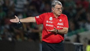 Tata Martino en un juego de la Selección de México 