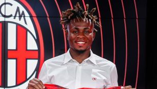 Samu Chukwueze jugará en el AC Milan