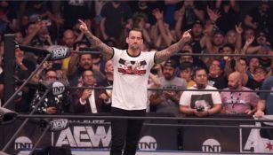 CM Punk está cerca de regresar a WWE