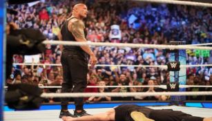 Descartan pelea entre The Rock y Roman Reigns para Wrestlemania 40