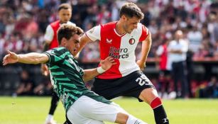 Defensa del Vitesse 'amenaza' a Santiago Giménez y dice que lo marcará con patadas