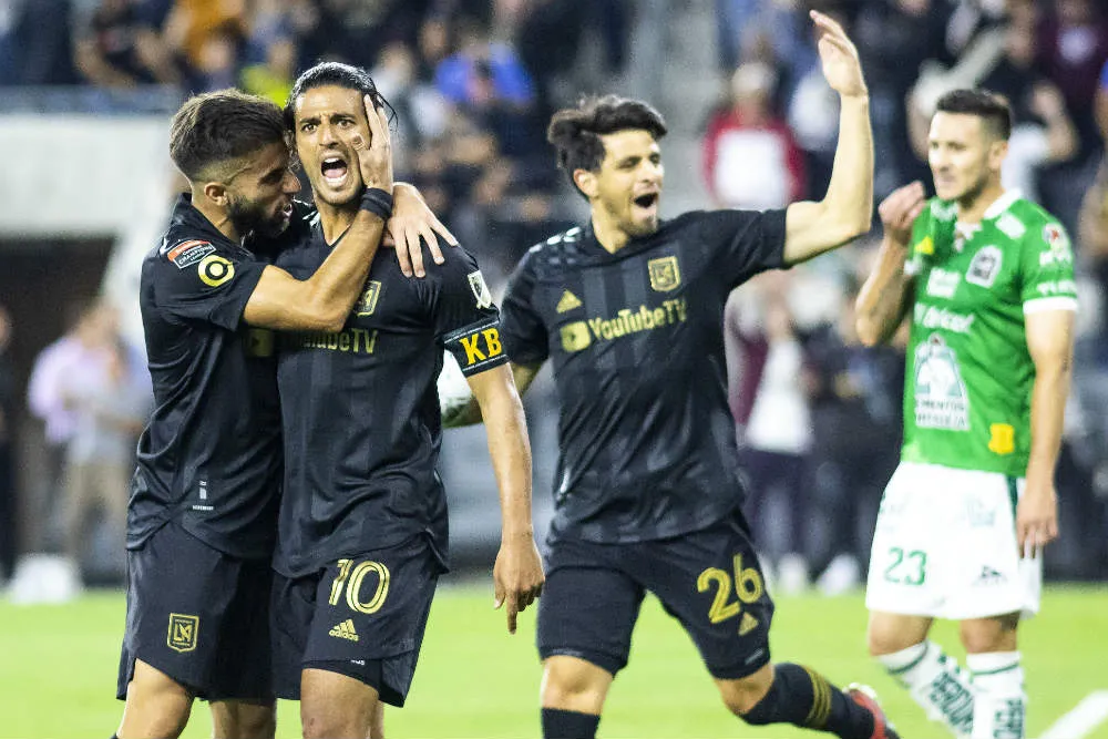 IMAGO7 Carlos festeja uno de sus goles contra los Panzas Verdes