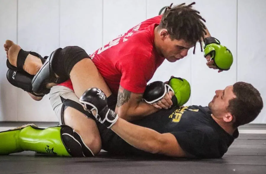 INSTAGRAM @bomayemma Williams en entrenamiento