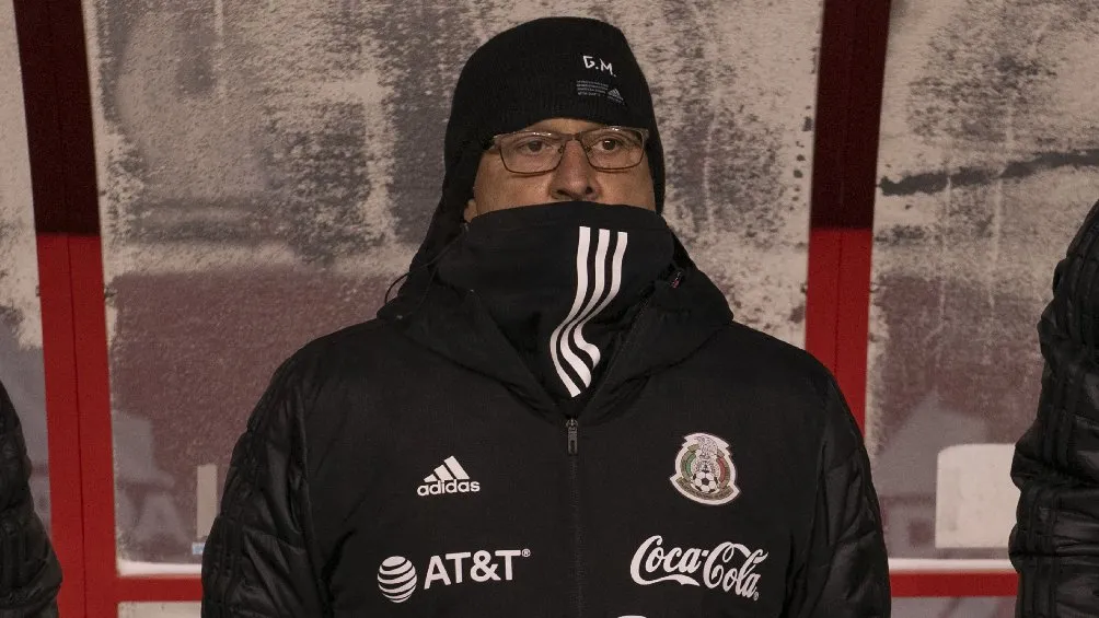 MEXSPORT Gerardo Martino dirigiendo a la Selección Mexicana