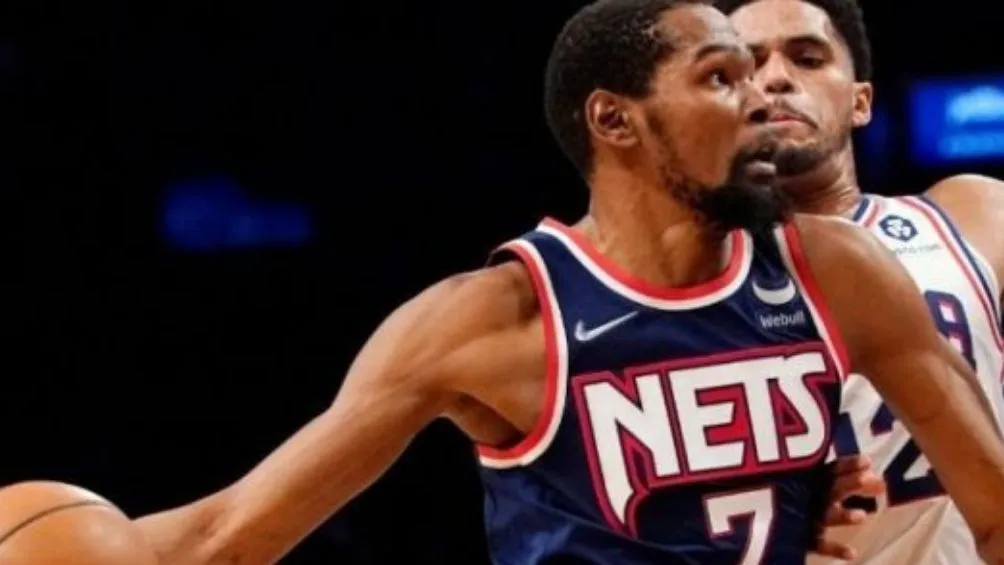 AP Durant, uno de los jugadores contagiados