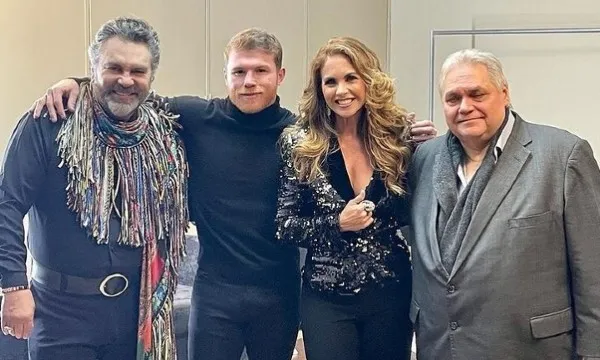 INSTAGRAM @luceromexico Mijares, Canelo Álvarez, Lucero y Carlos Bremen