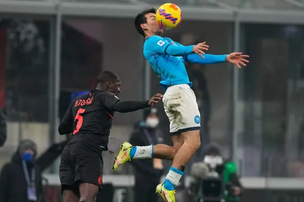 AP 'Chucky' Lozano frente al Spezia