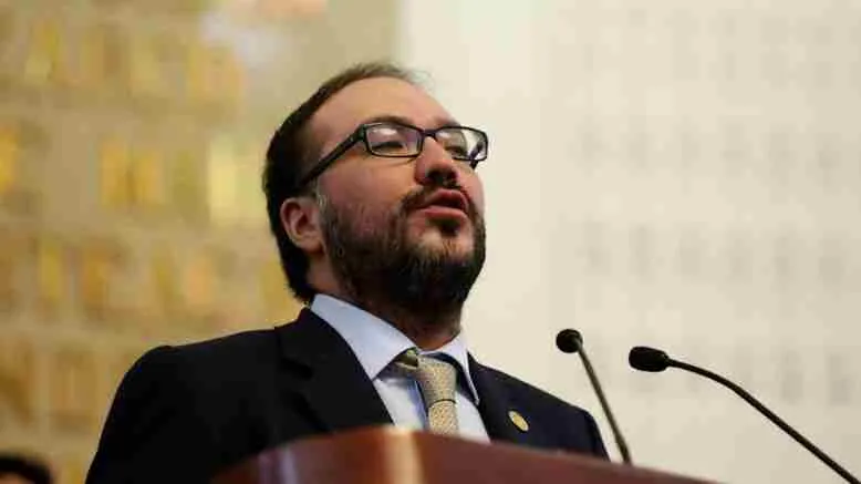 TWITTER: @mauriciotoledog Toledo, ex diputado de la CDMX