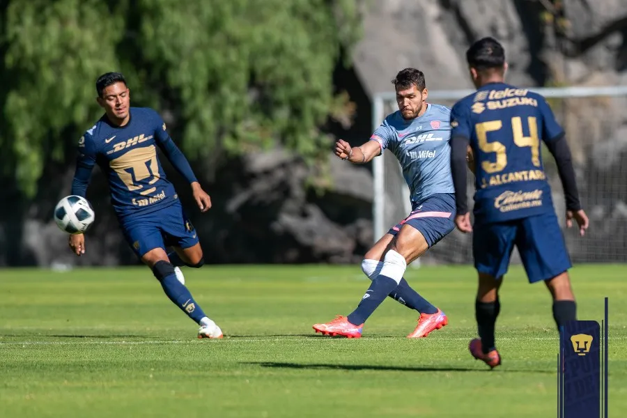 TWITTER @PUMASMX Pumas derrotó 3-0 a Pumas Tabasco en partido amistoso