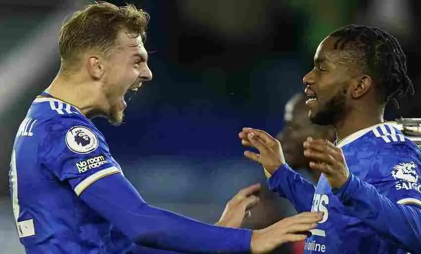 EFE Festejo del Leicester después del gol de Lookman