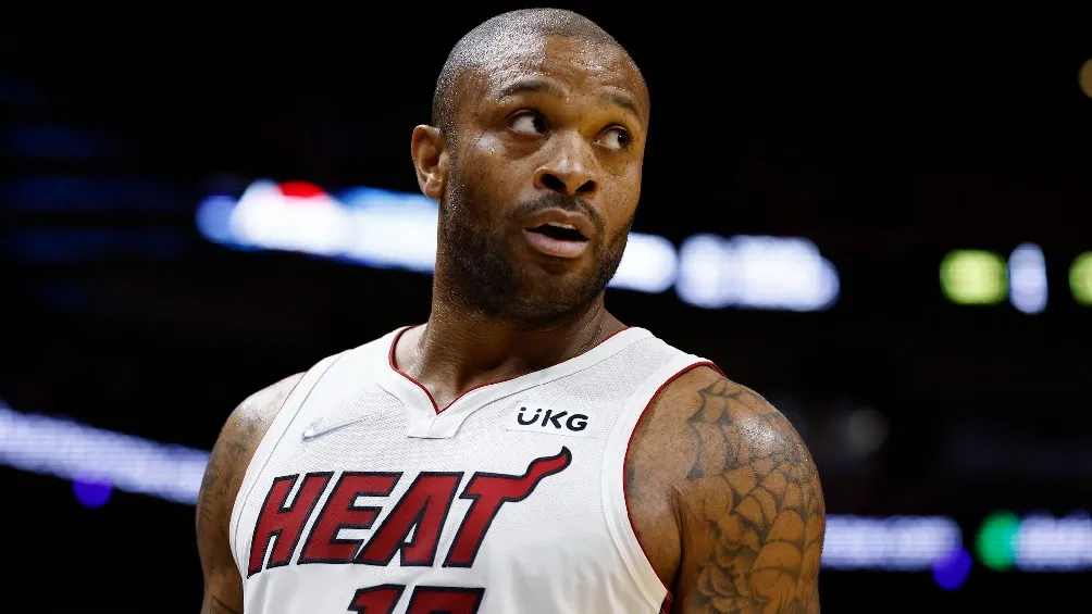 TWITTER | @IRENALISBASKET P.J. Tucker jugando partido de la NBA con Miami Heat
