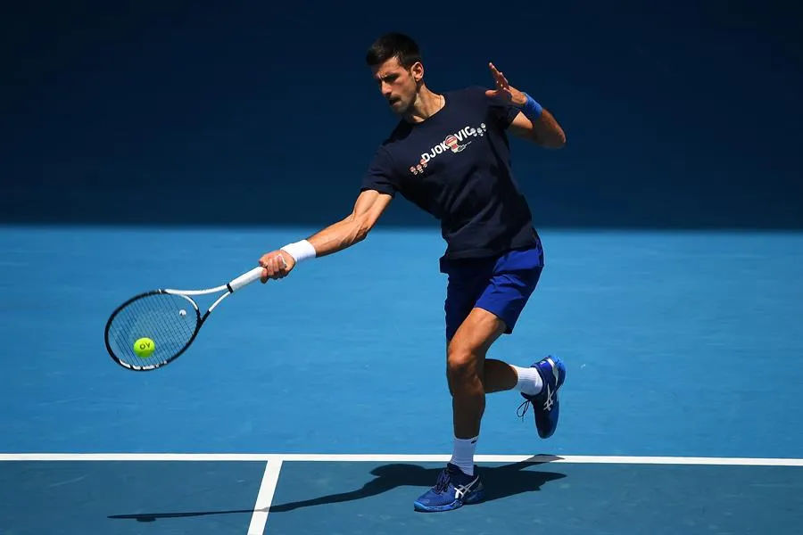 EFE Novak Djokovic durante un entrenamiento