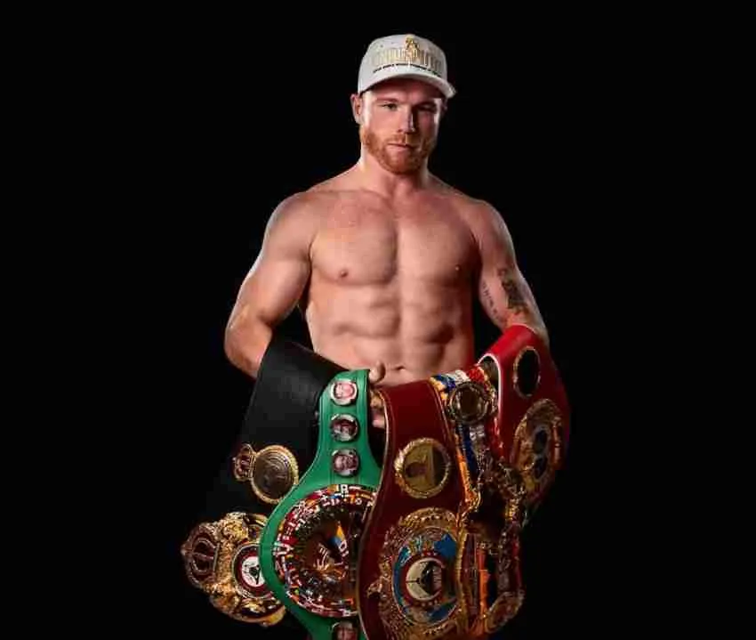 INSTAGRAM: @canelo Canelo Álvarez con sus cinturones