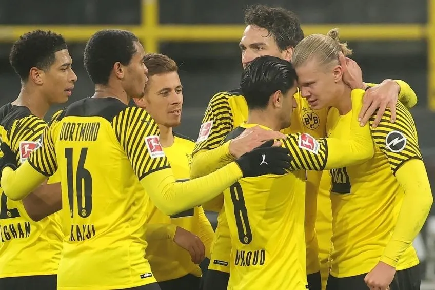 EFE Jugadores del Dortmund festejando un gol