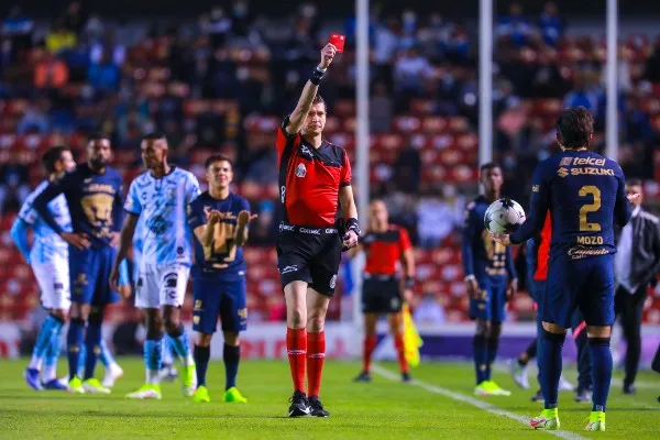 IMAGO7 Expulsión de Alan Mozo