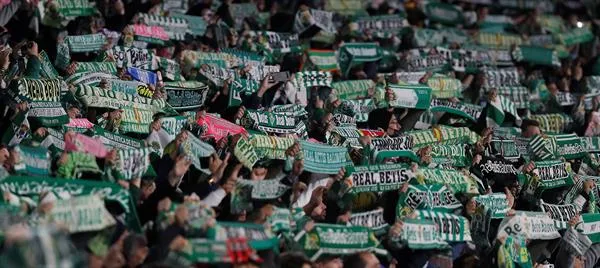 EFE Afición del Betis en el Benito Villamarín