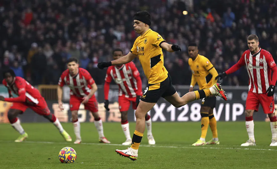 AP Jiménez anotó de penalti ante Southampton