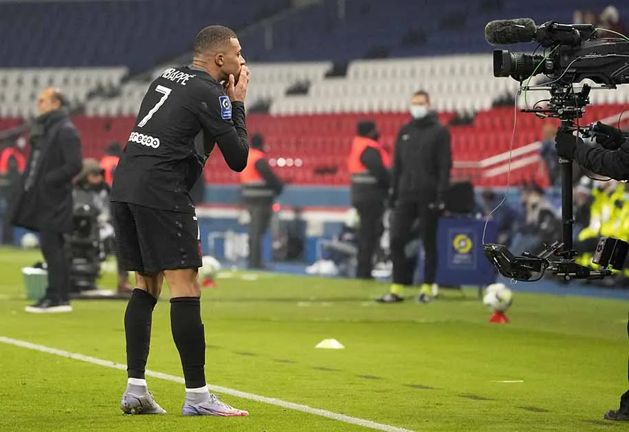AP Mbappé lleva 10 goles y 8 asistencias en la Ligue 1