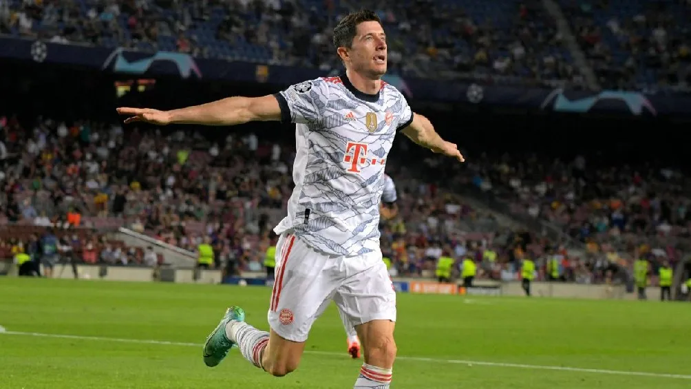 TWITTER | @LEWY_OFFICIAL Robert Lewandowski celebrando gol con el Bayern Múnich