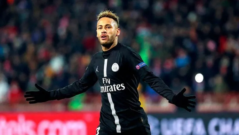 AP Neymar en un partido con el PSG