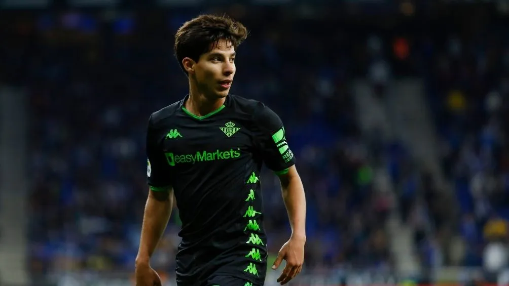 IMAGO7 Lainez en un partido con el Betis