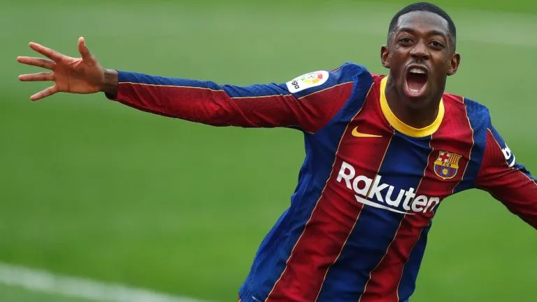 AP Ousmane Dembélé celebra con el Barcelona