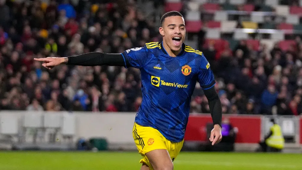 AP Mason Greenwood celebrando gol con el Manchester United