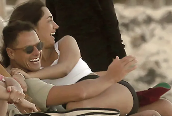 TV NOTAS Chicharito y su novia Nicole disfrutando en Tulum