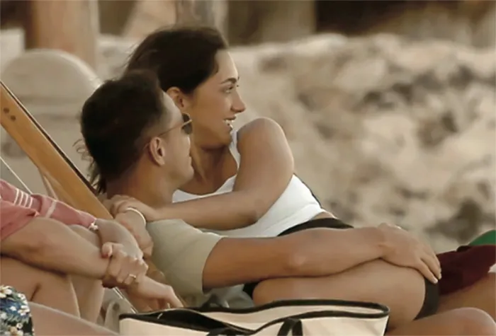 TV NOTAS Chicharito y su novia Nicole disfrutando en Tulum