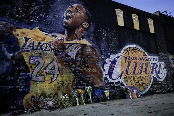 EFE Mural dedicado a Kobe Bryant en Los Ángeles, California