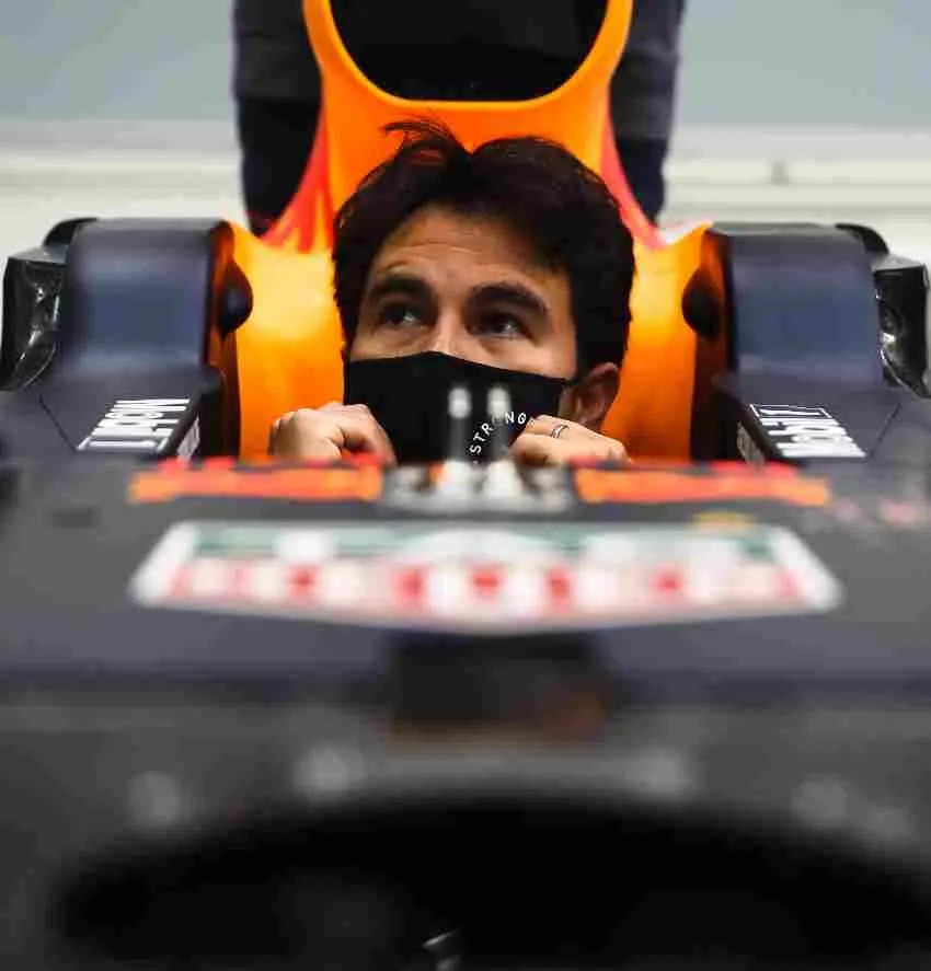 TWITTER: @redbullracing Checo Pérez previo a una carrera