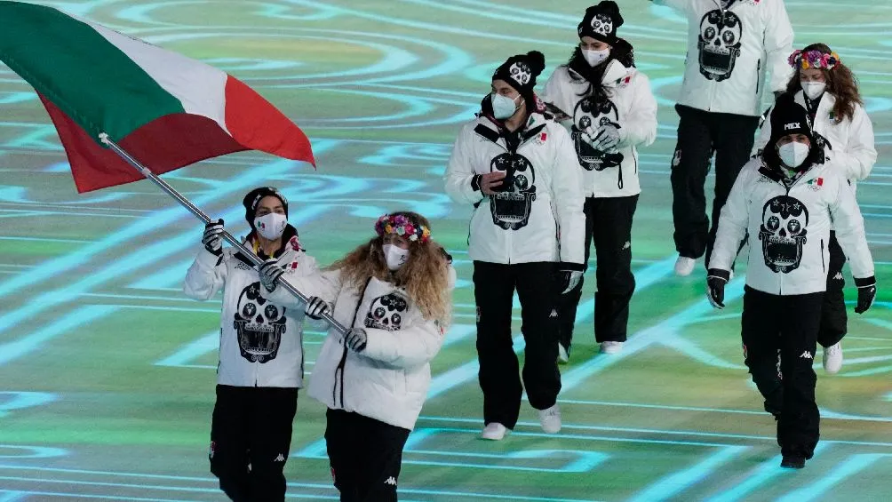 AP Delegación Mexicana en la inauguración de los Juegos Olímpicos