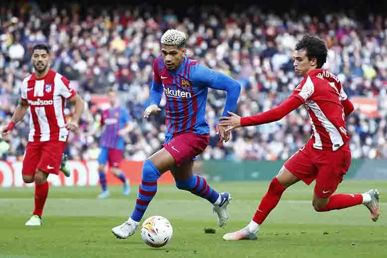 AP Joao Félix, durante el partido contra el Barcelona
