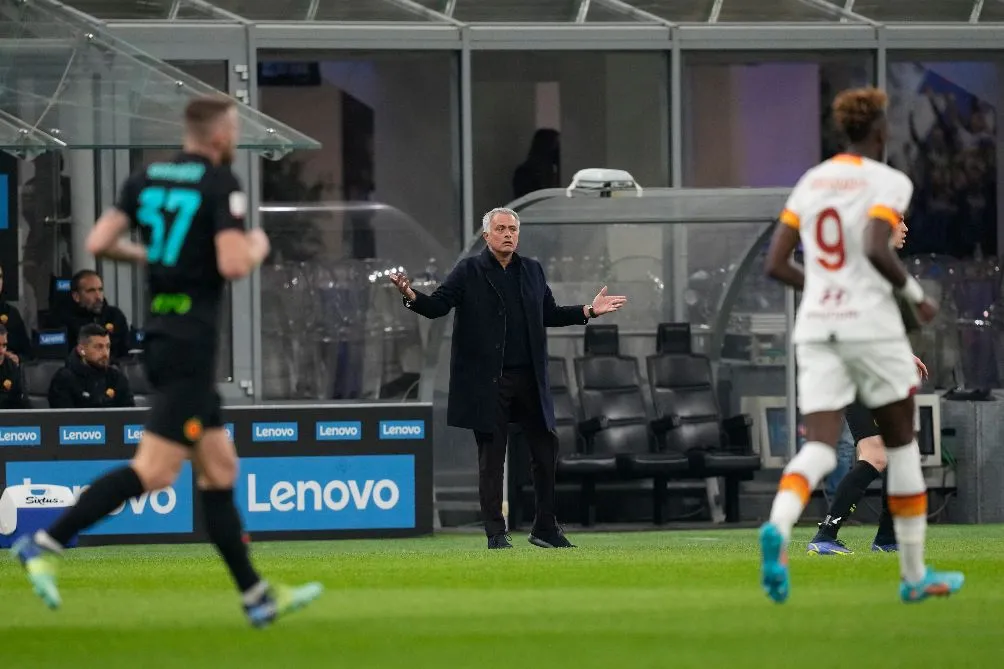 AP Mourinho en el duelo de Copa, frente a Inter